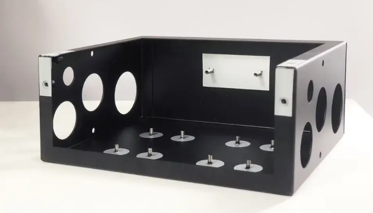 半导体设备钣金加工:精密制造的艺术 半导体设备钣金加工:精密制造的艺术